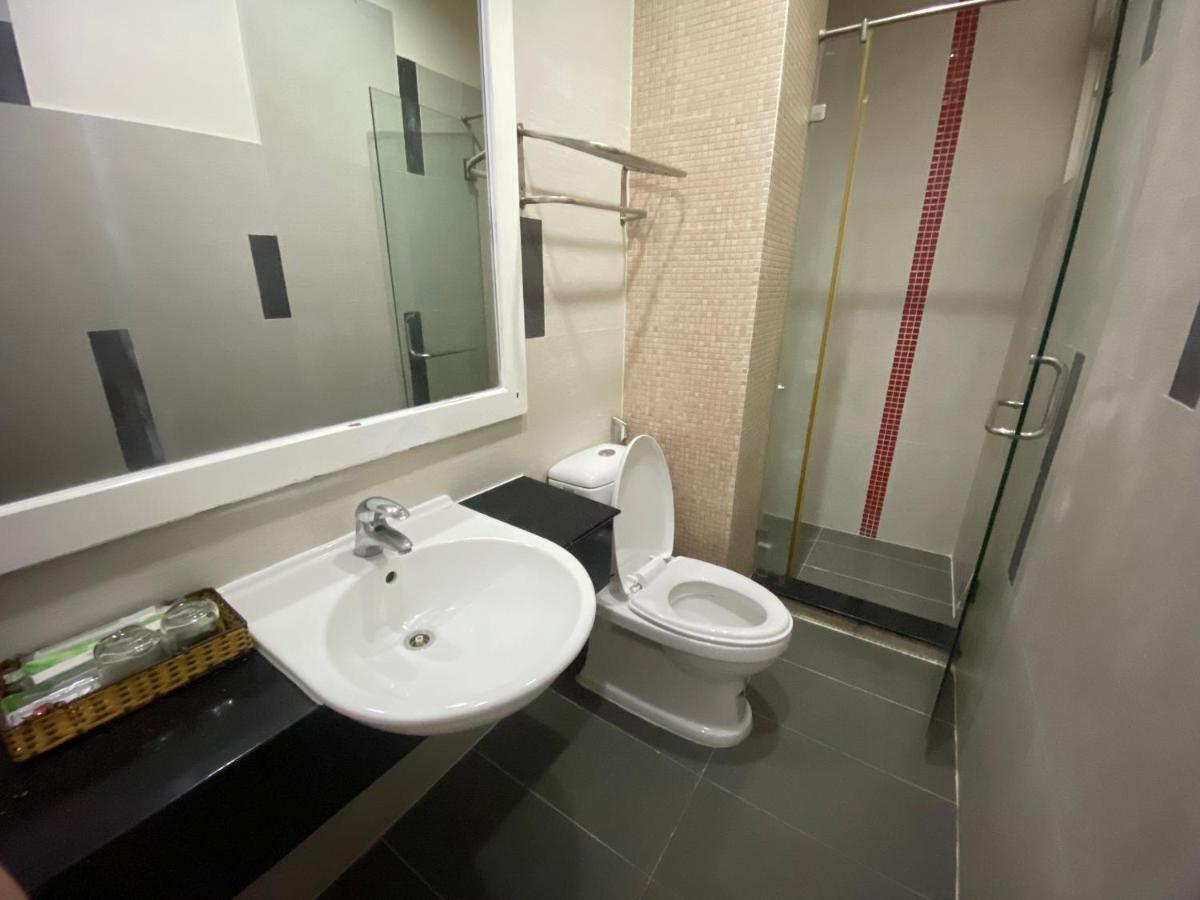 Phu Gia Hotel Ho Chi Minh City Exterior photo